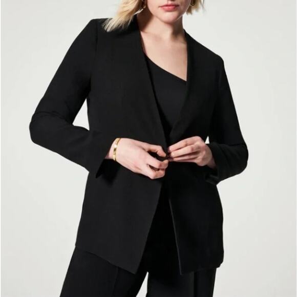 SPANX One Button Classic Collarless Blazer Carefree Crepe Black Sz 1X {LL32} - Picture 4 of 9